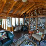 Library at Inn at Huntingfield Creek