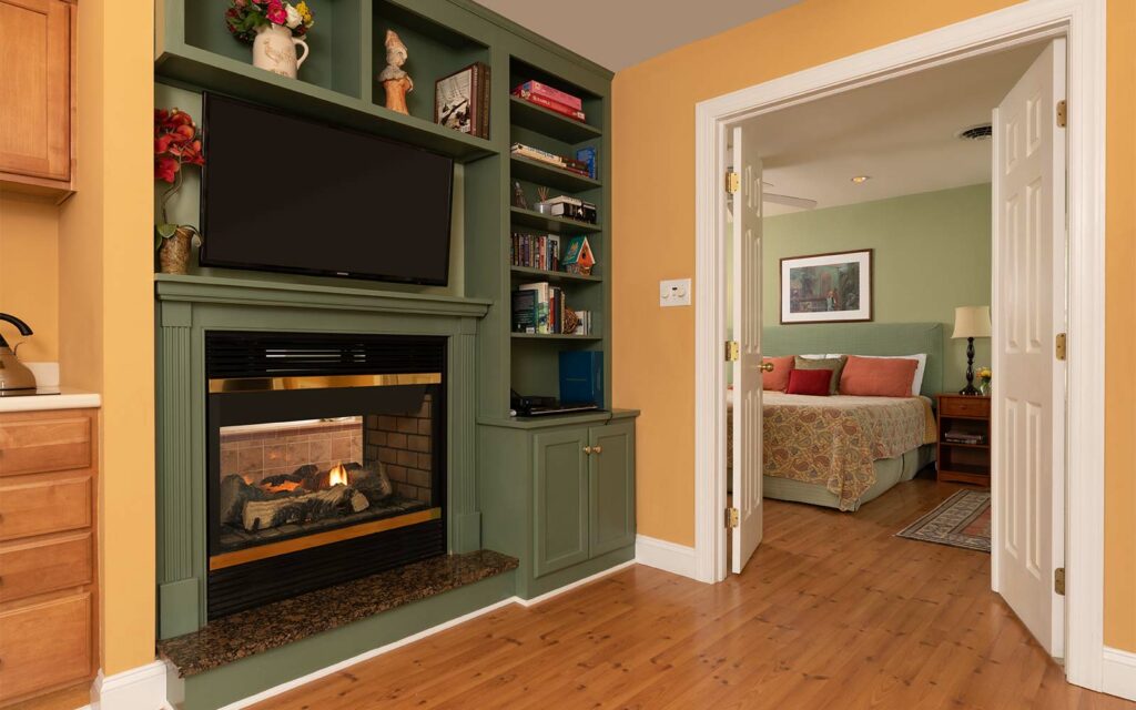 The Best of Winter in Maryland! 1 One of the many cozy and inviting guest rooms at our Eastern Shore Bed and Breakfast, the perfect place to enjoy winter in Maryland.